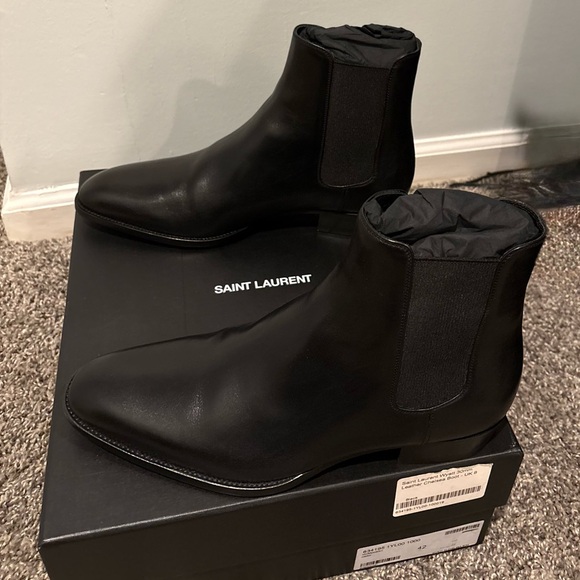 NWT SAINT LAURENT | Men’s Black Leather Chelsea Wyatt Ankle Boots - Picture 4 of 5